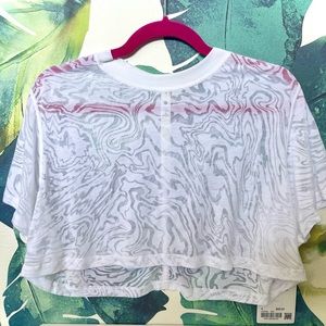 NEW! lululemon athletica All Yours Crop Tee Veil Size 4 White